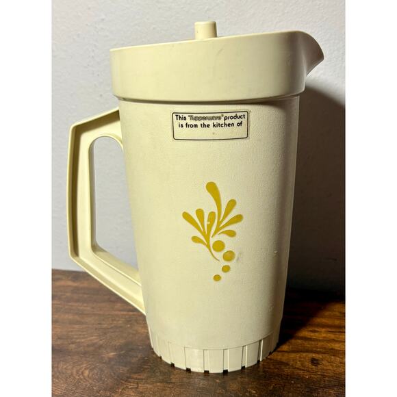 VTG MCM Tupperware 2 Qt Pitcher 800-8 Almond & Harvest Gold Push Button Lid  B13 - Picture 6 of 11